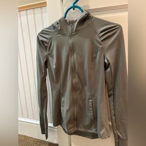 Yogalicious green size small lightweight studio jacket with hood